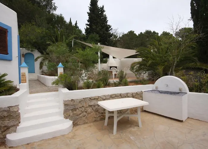 Alinda Villa Santa Eularia des Riu