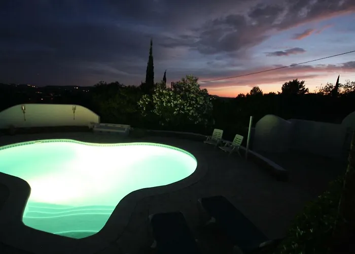 Alinda * Santa Eularia des Riu